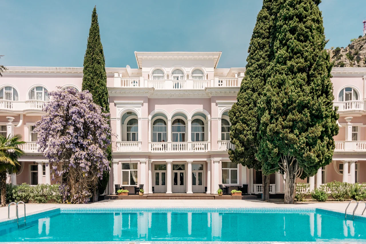 Отель «Голубой Залив»